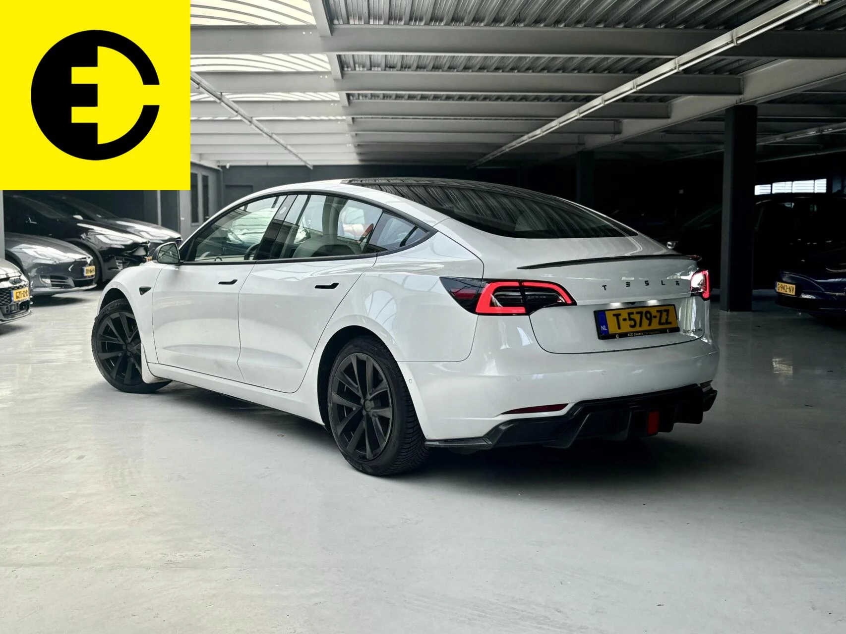 Hoofdafbeelding Tesla Model 3