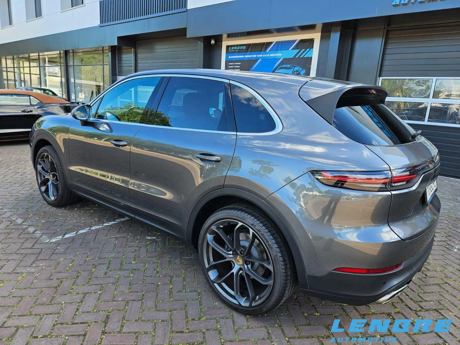 Hoofdafbeelding Porsche Cayenne