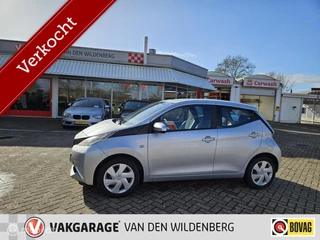 Toyota Aygo 1.0 VVT-i x-play AUTOMAAT