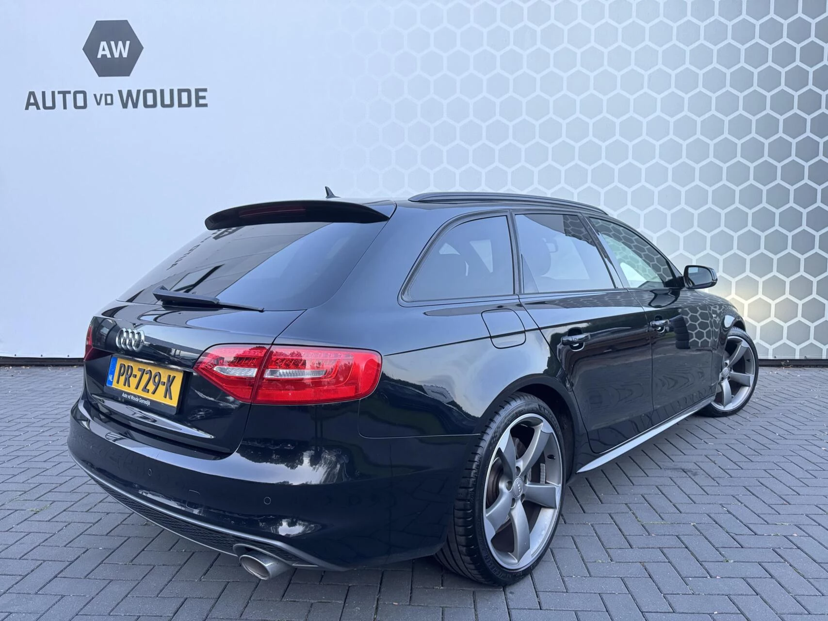 Hoofdafbeelding Audi A4