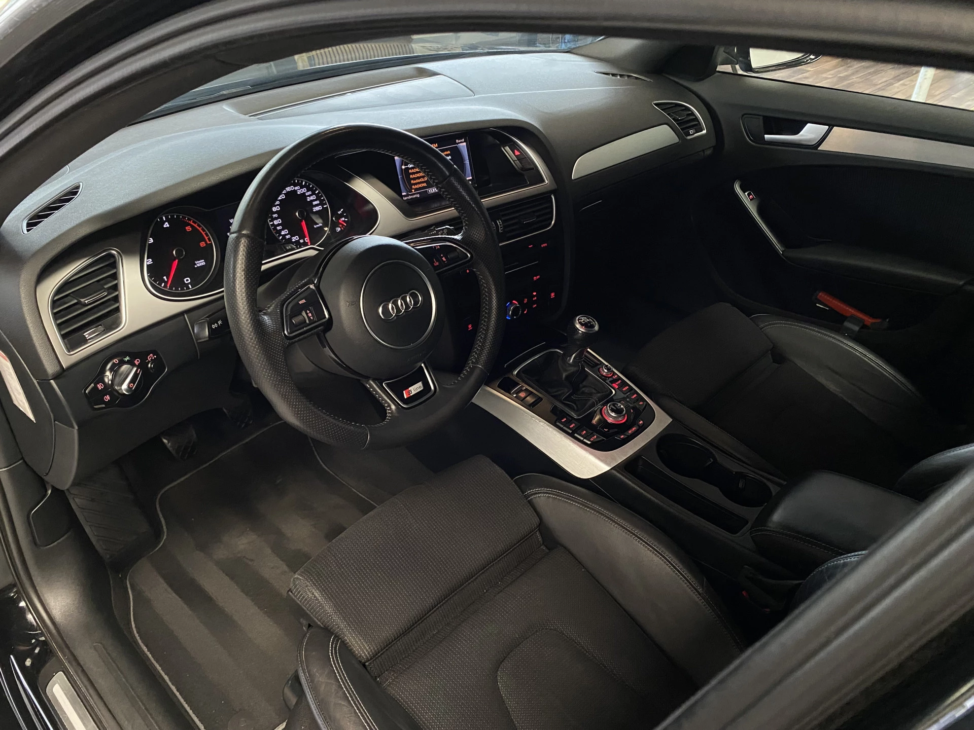 Hoofdafbeelding Audi A4