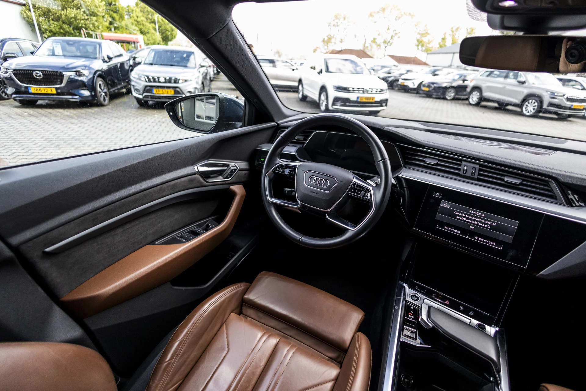 Hoofdafbeelding Audi e-tron