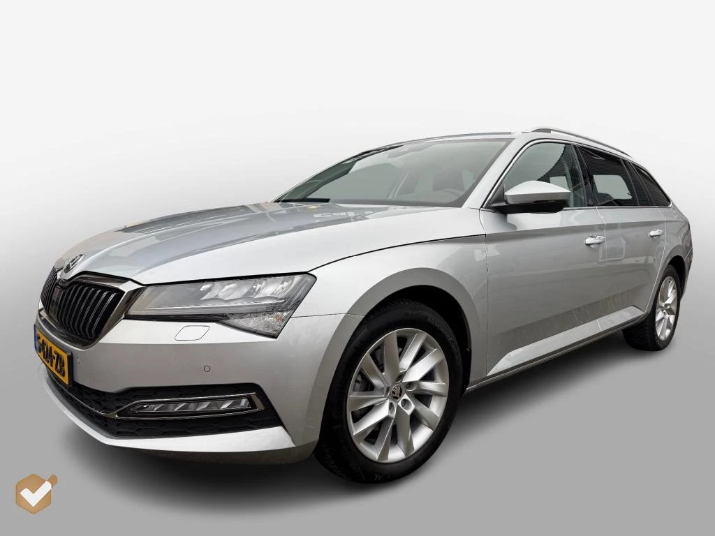 Hoofdafbeelding Škoda Superb