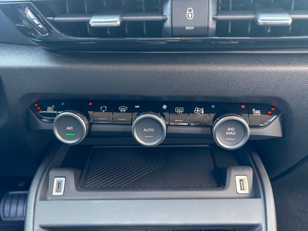 Hoofdafbeelding Citroën C4 X