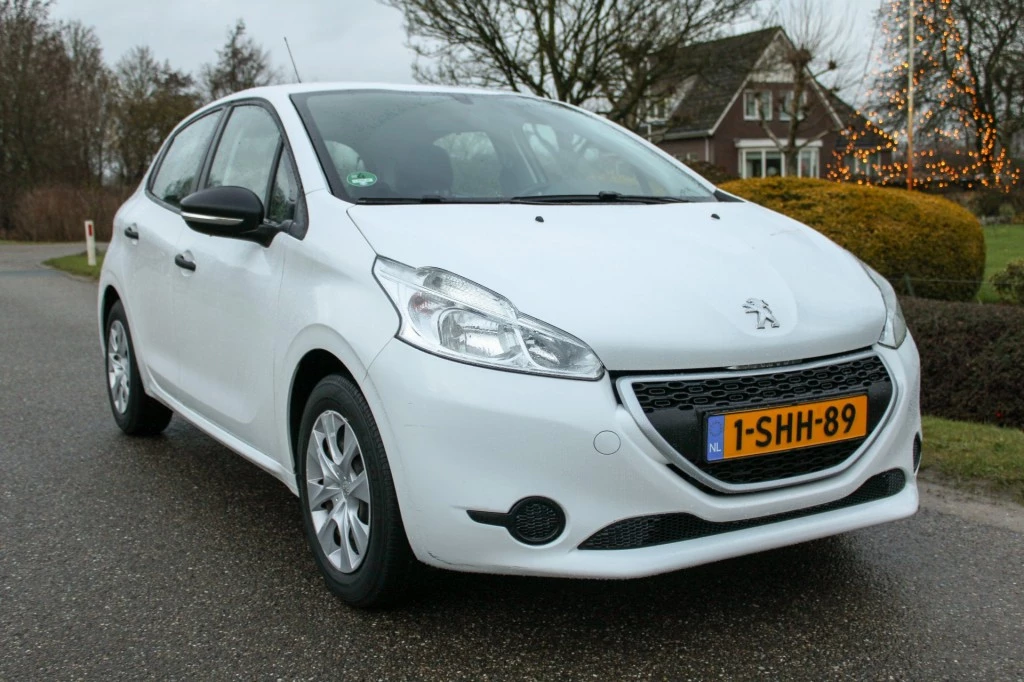Hoofdafbeelding Peugeot 208