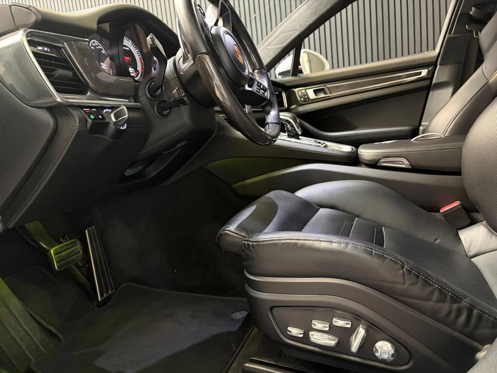 Hoofdafbeelding Porsche Panamera