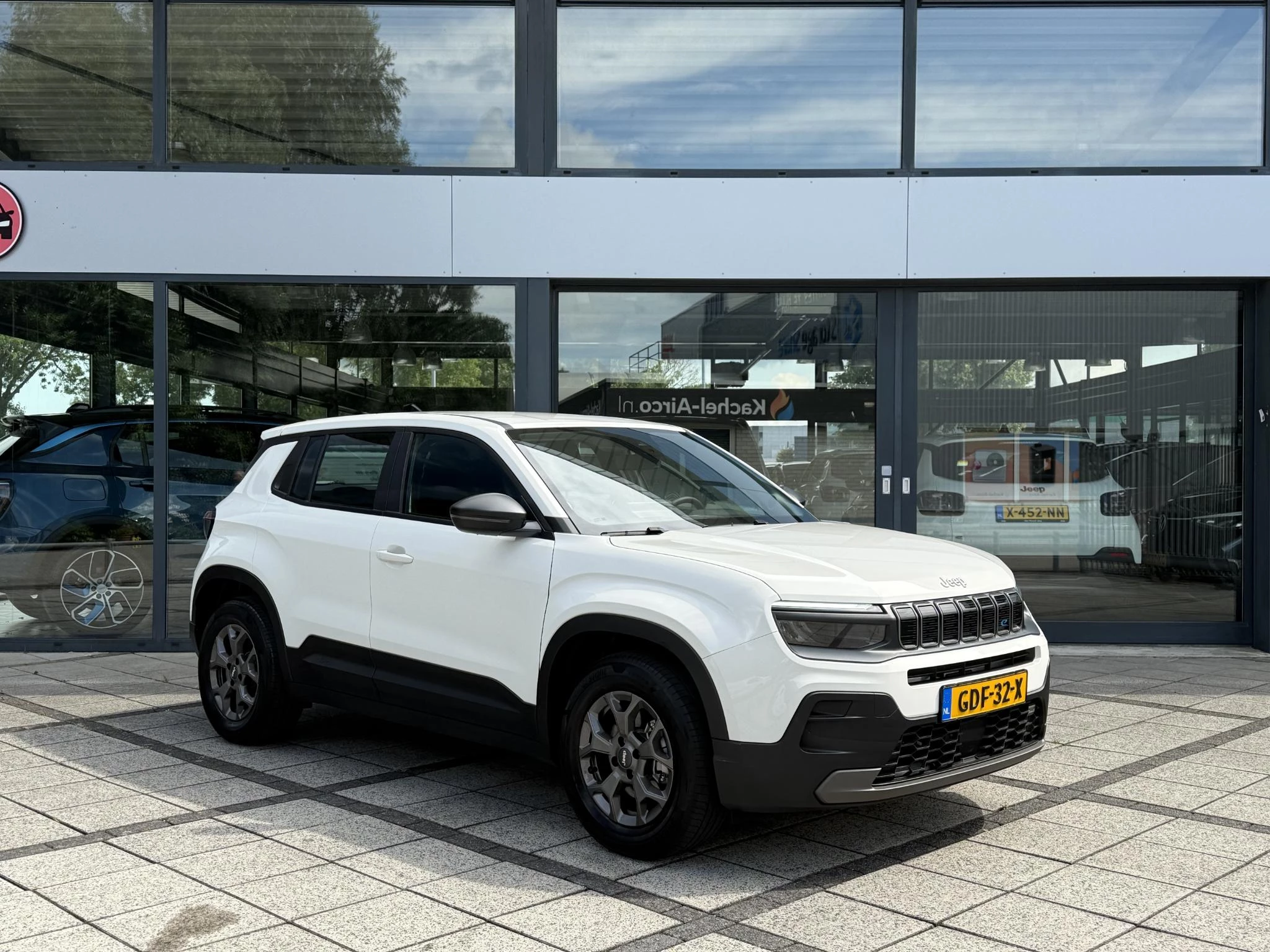 Hoofdafbeelding Jeep Avenger