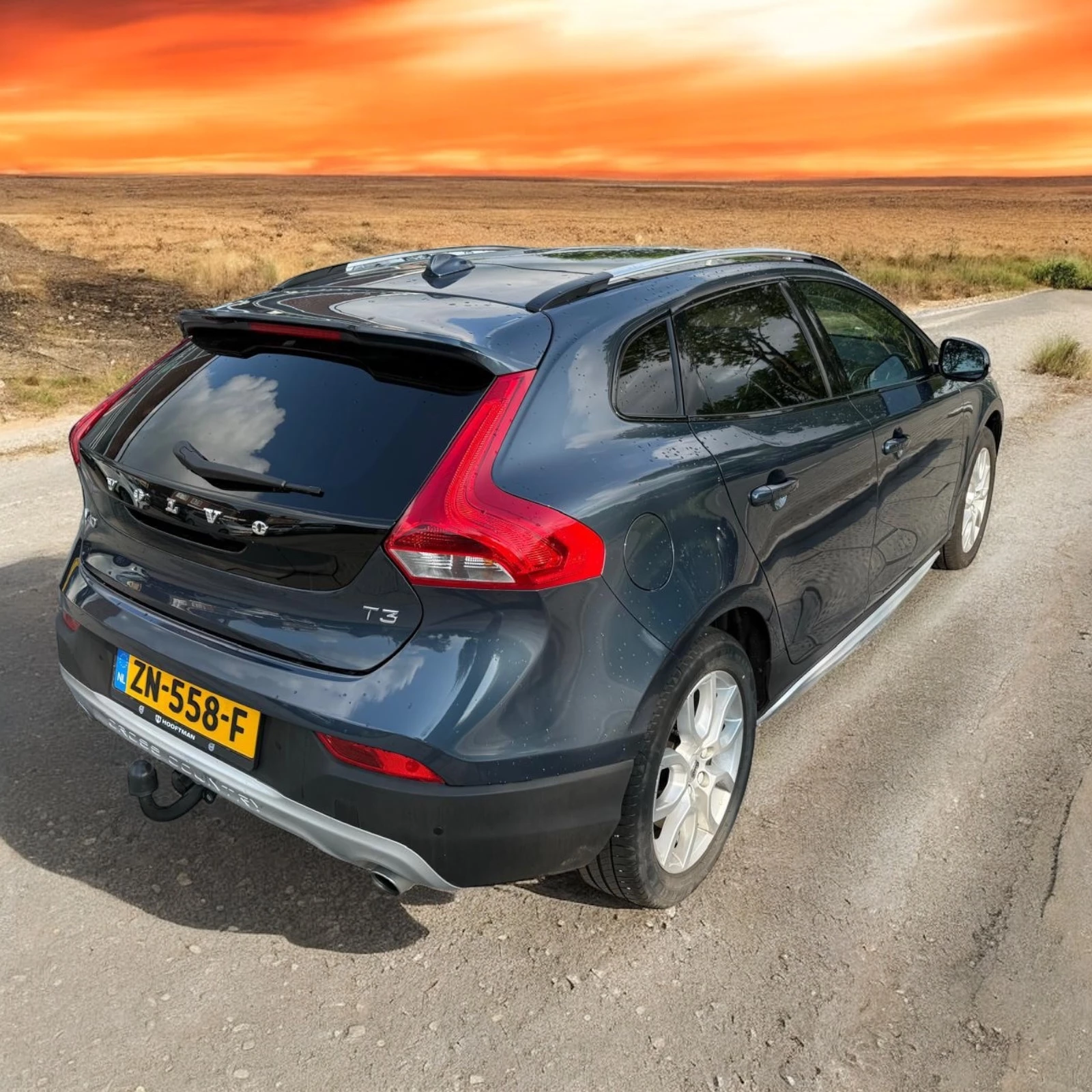 Hoofdafbeelding Volvo V40