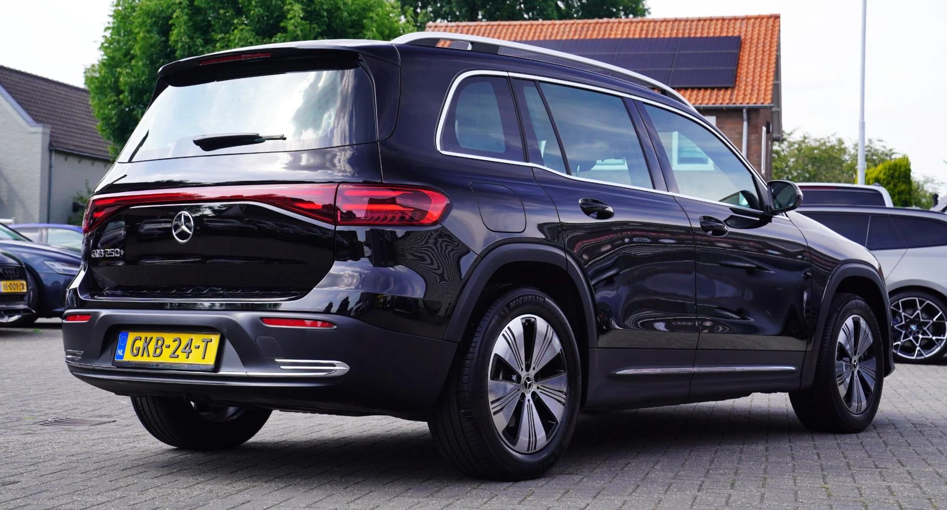 Hoofdafbeelding Mercedes-Benz EQB