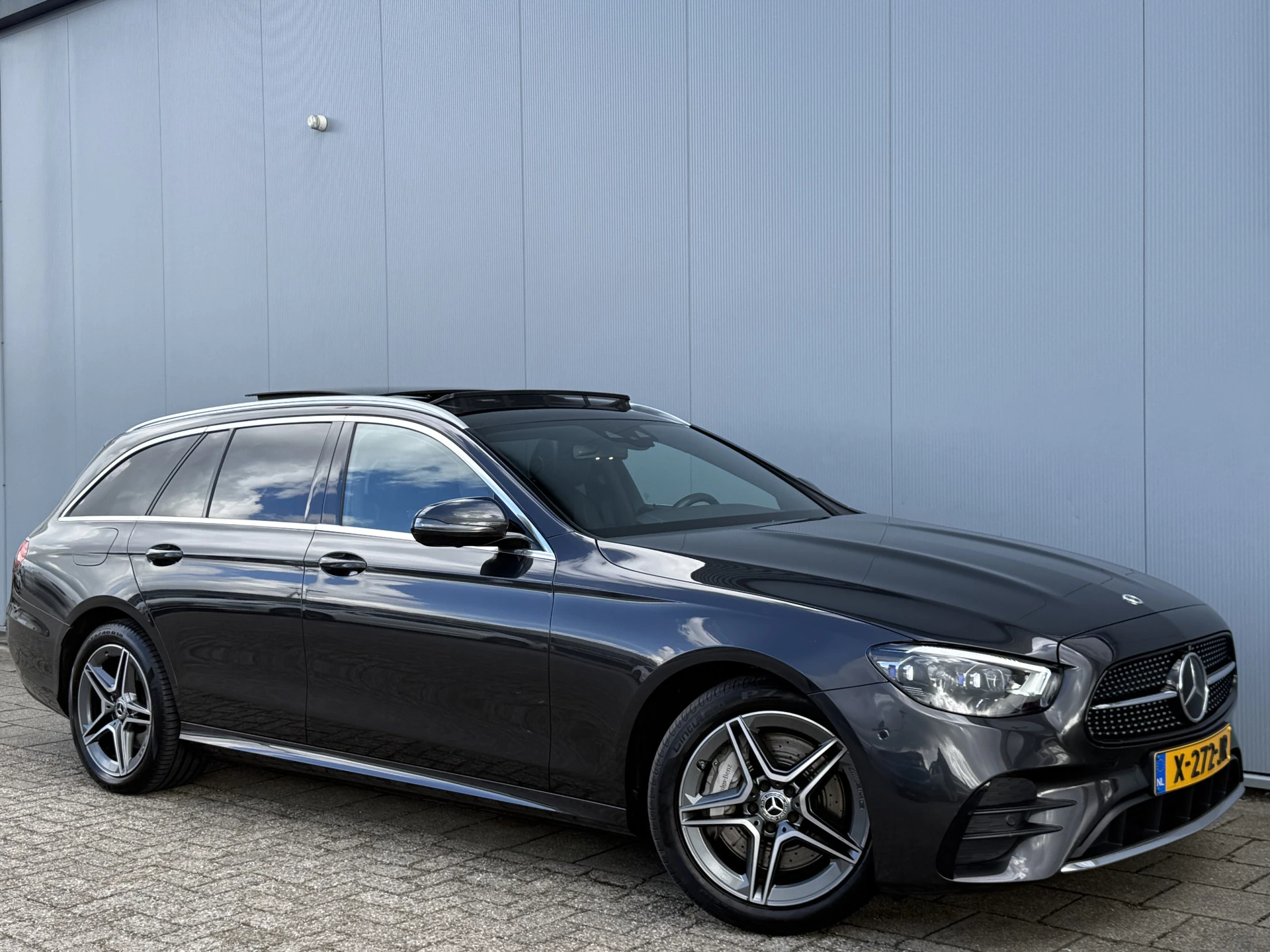 Hoofdafbeelding Mercedes-Benz E-Klasse