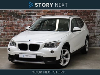 BMW X1 sDrive20i Executive Automaat / Trekhaak / Parkeersensoren / Cruise Control / Leder / Navigatie / Xenon / Climate Control / Bluetooth / Multifunctioneel Stuurwiel / Chrome Line / 18 Inch