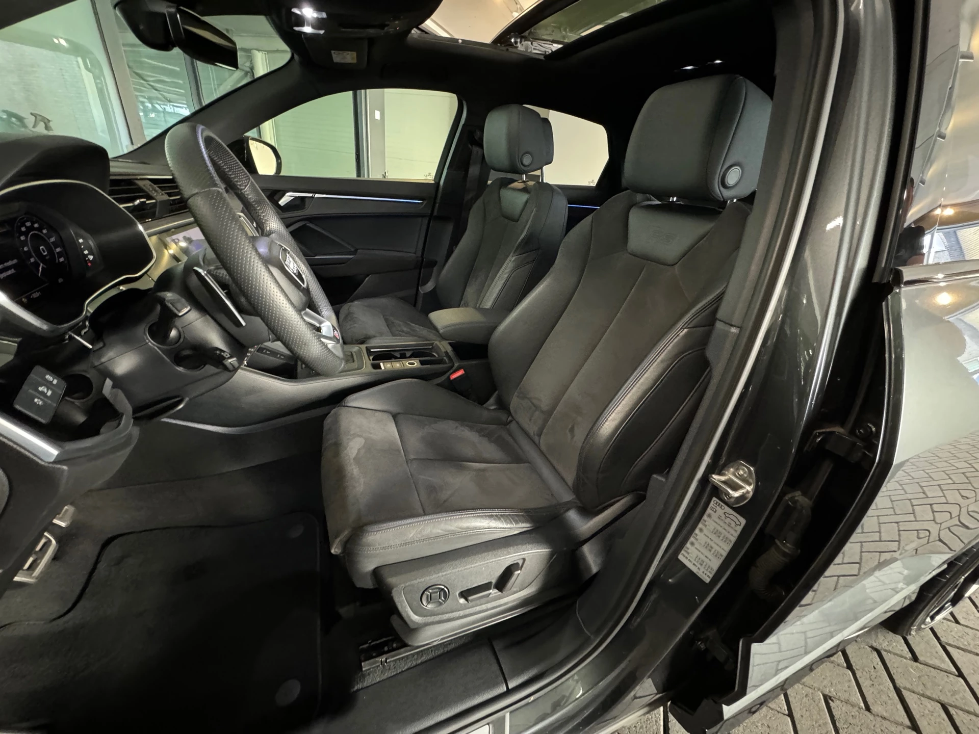 Hoofdafbeelding Audi RSQ3