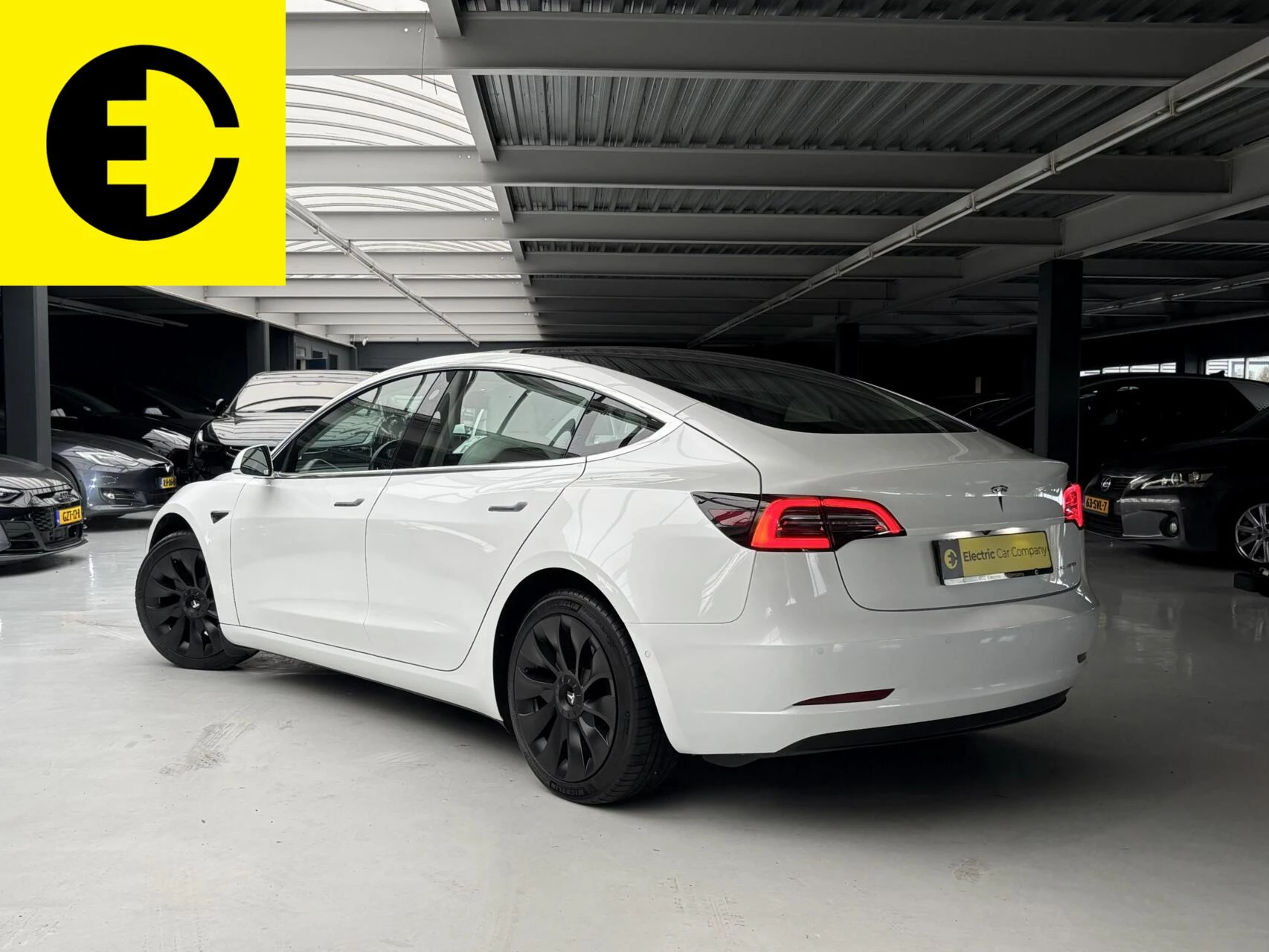 Hoofdafbeelding Tesla Model 3