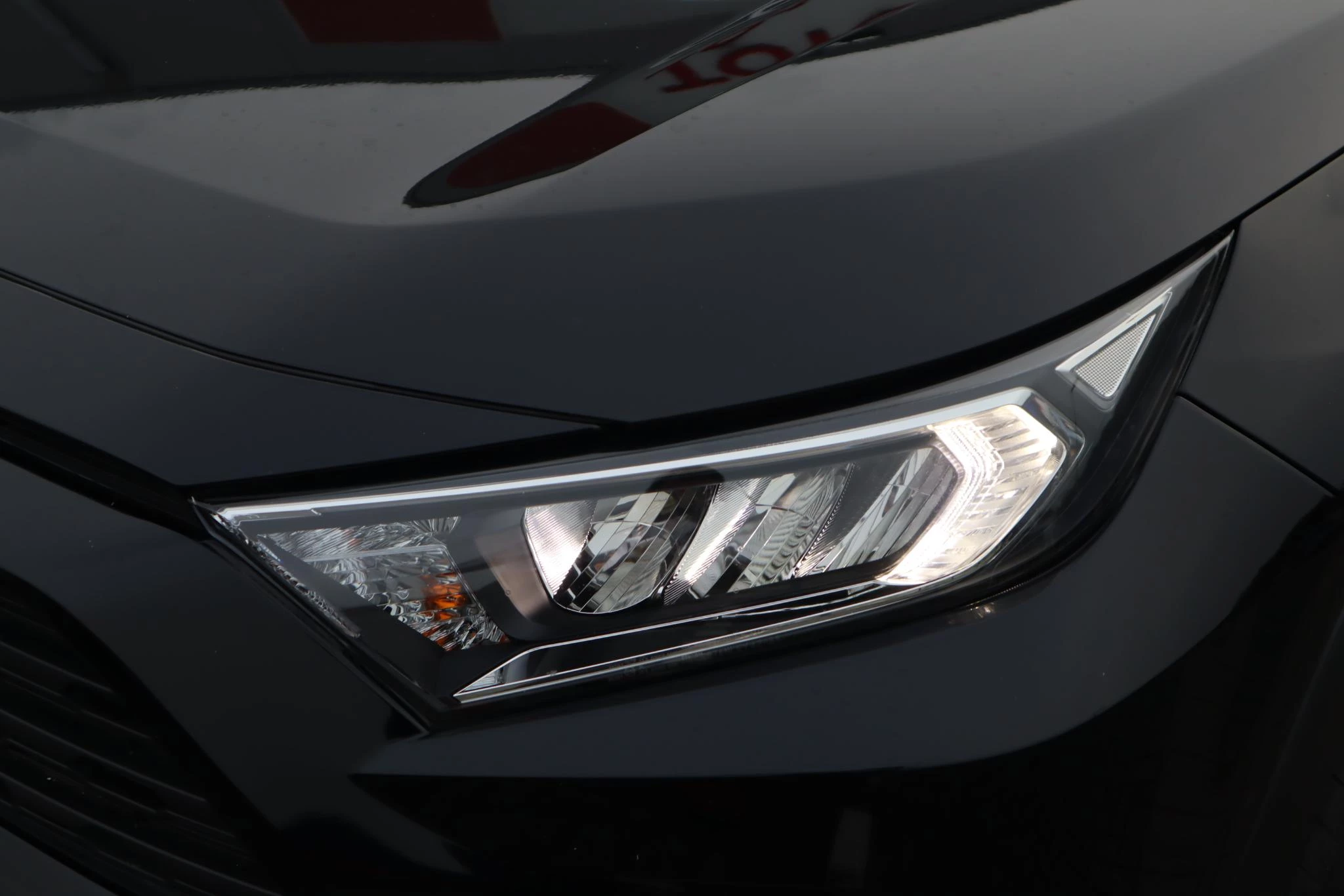 Hoofdafbeelding Toyota RAV4