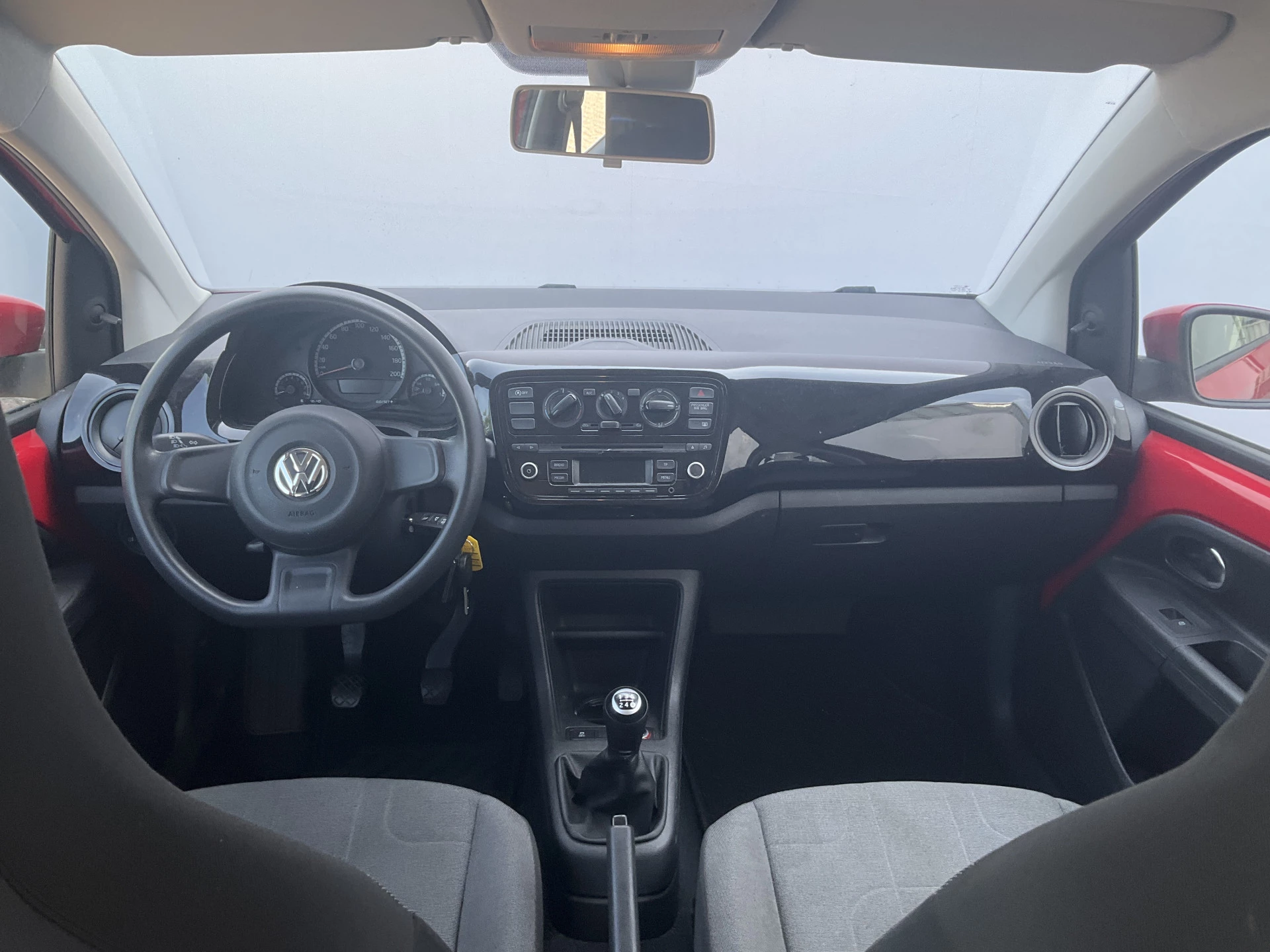 Hoofdafbeelding Volkswagen up!