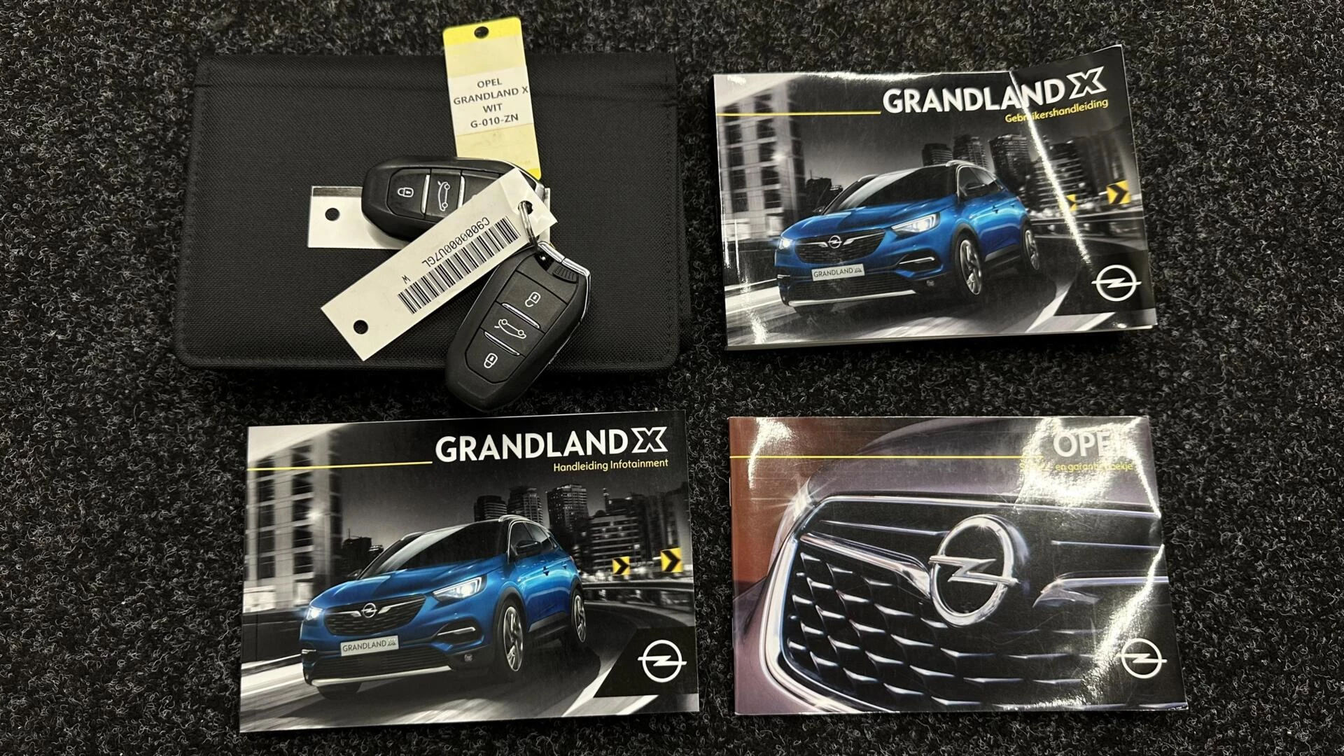 Hoofdafbeelding Opel Grandland X