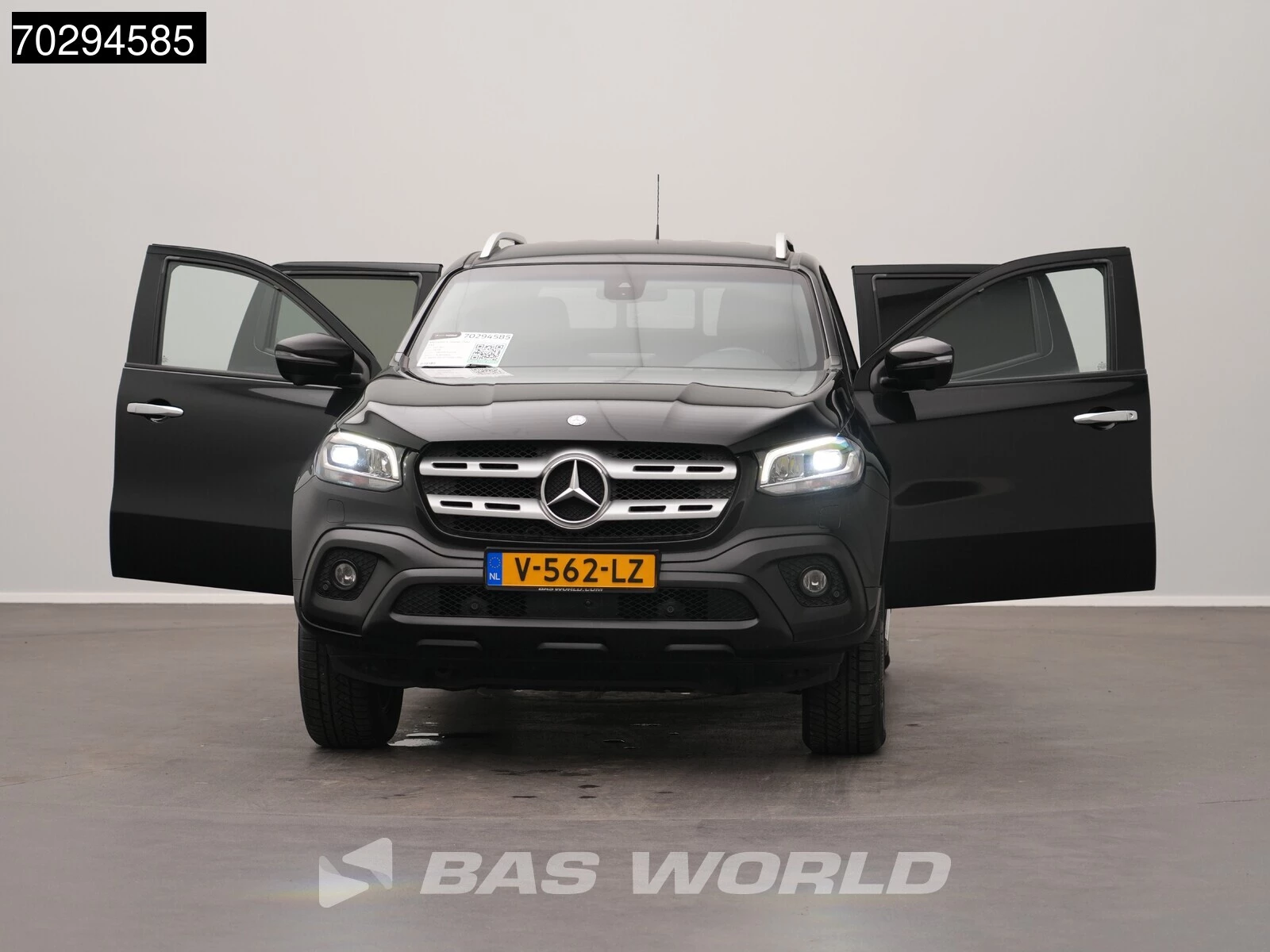 Hoofdafbeelding Mercedes-Benz X-Klasse