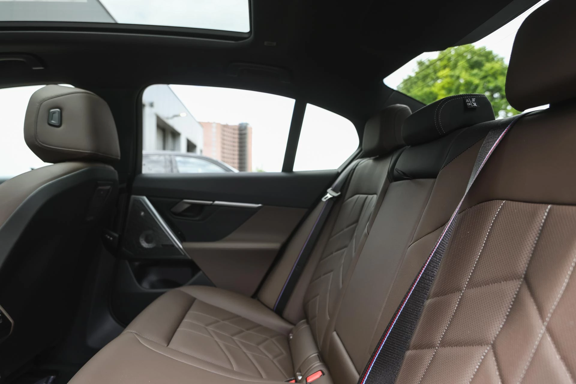 Hoofdafbeelding BMW i5