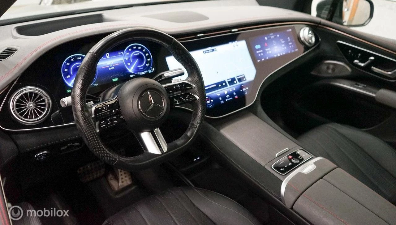 Hoofdafbeelding Mercedes-Benz EQS