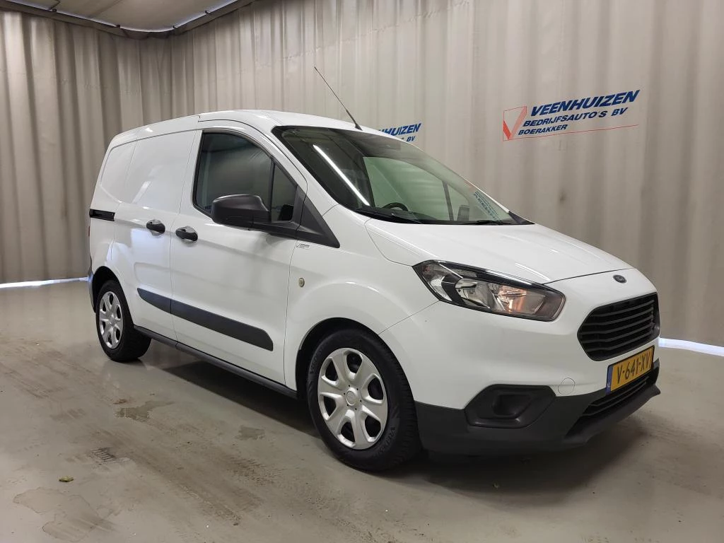Hoofdafbeelding Ford Transit Courier