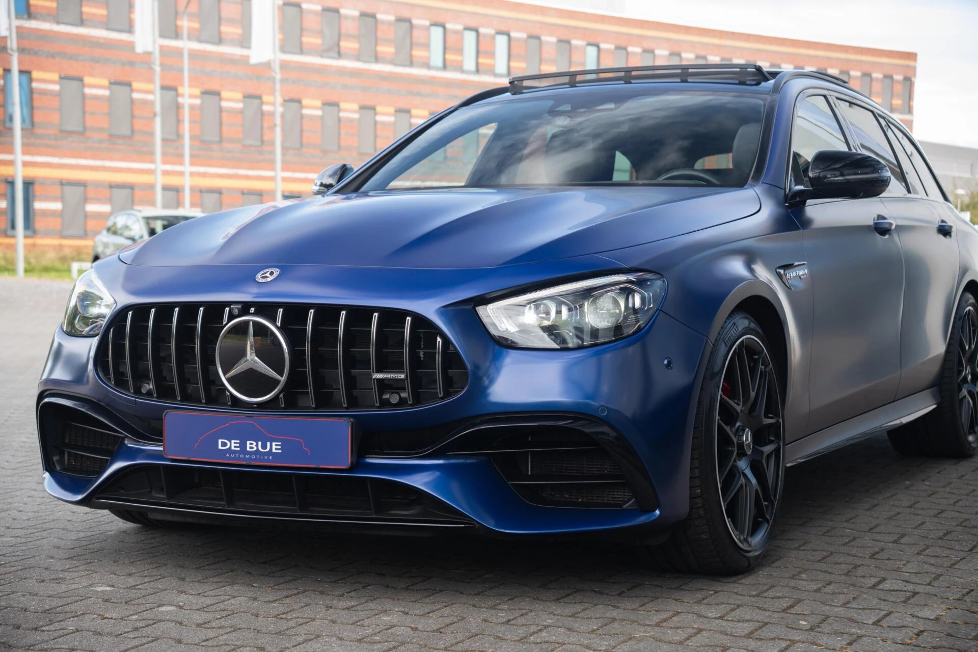 Hoofdafbeelding Mercedes-Benz E-Klasse