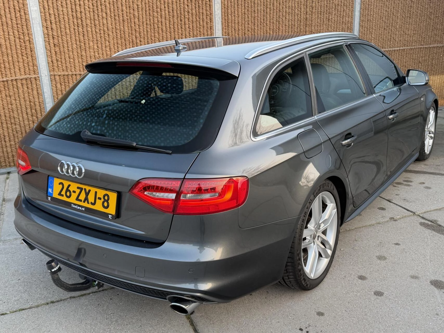 Hoofdafbeelding Audi A4