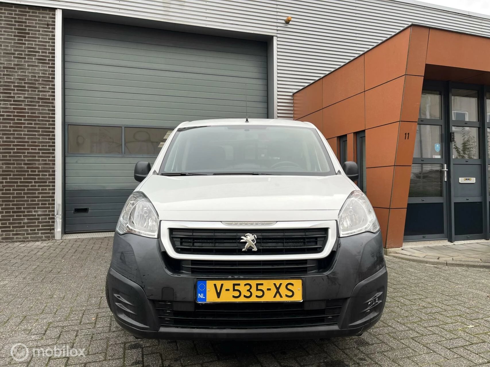 Hoofdafbeelding Peugeot Partner