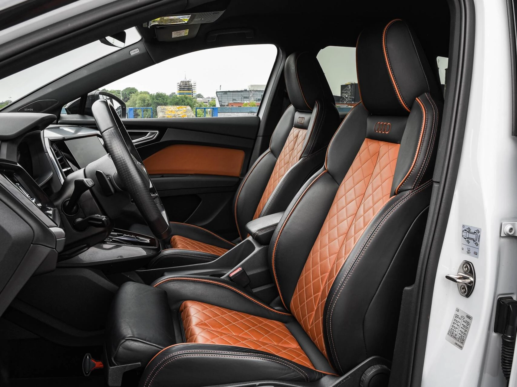 Hoofdafbeelding Audi Q4 e-tron
