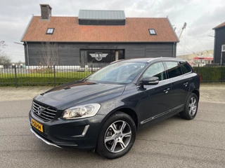 Hoofdafbeelding Volvo XC60 Volvo XC60 2.0 T5 FWD 245PK SUMMUM LEER NAVI TREKHAAK 127000KM NAP!!
