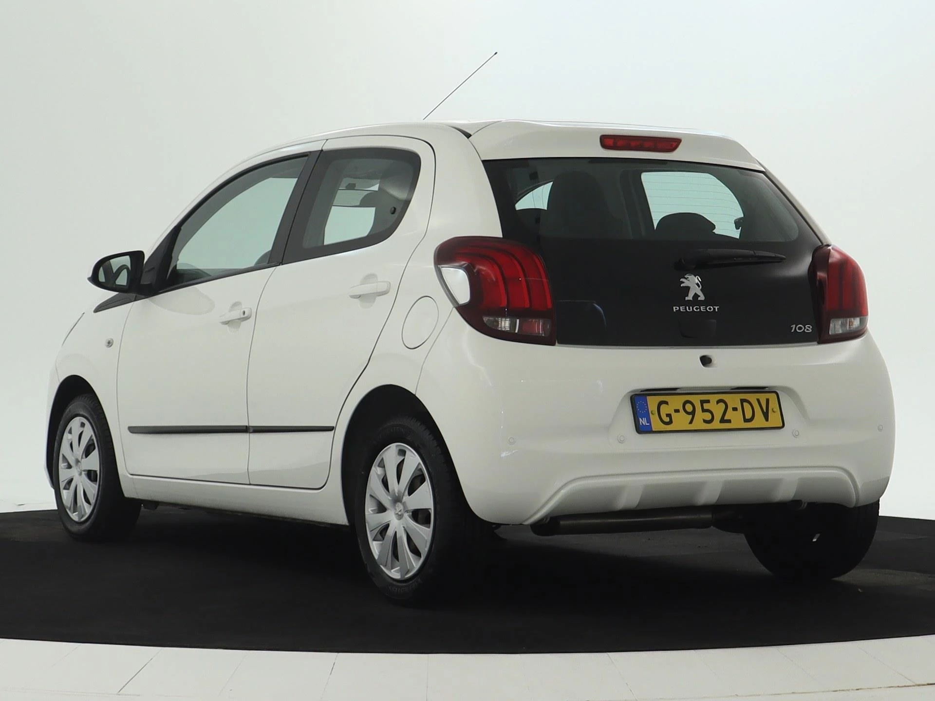 Hoofdafbeelding Peugeot 108