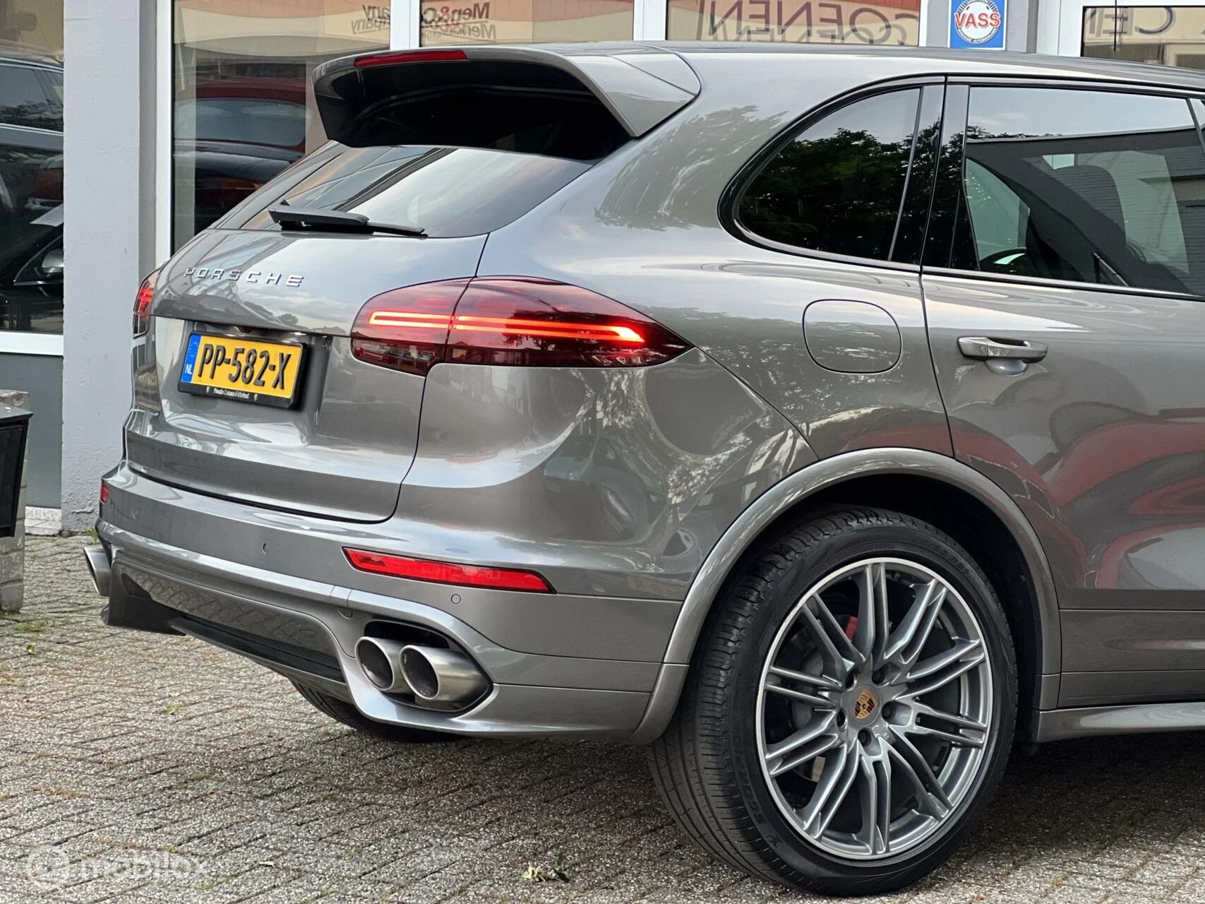 Hoofdafbeelding Porsche Cayenne