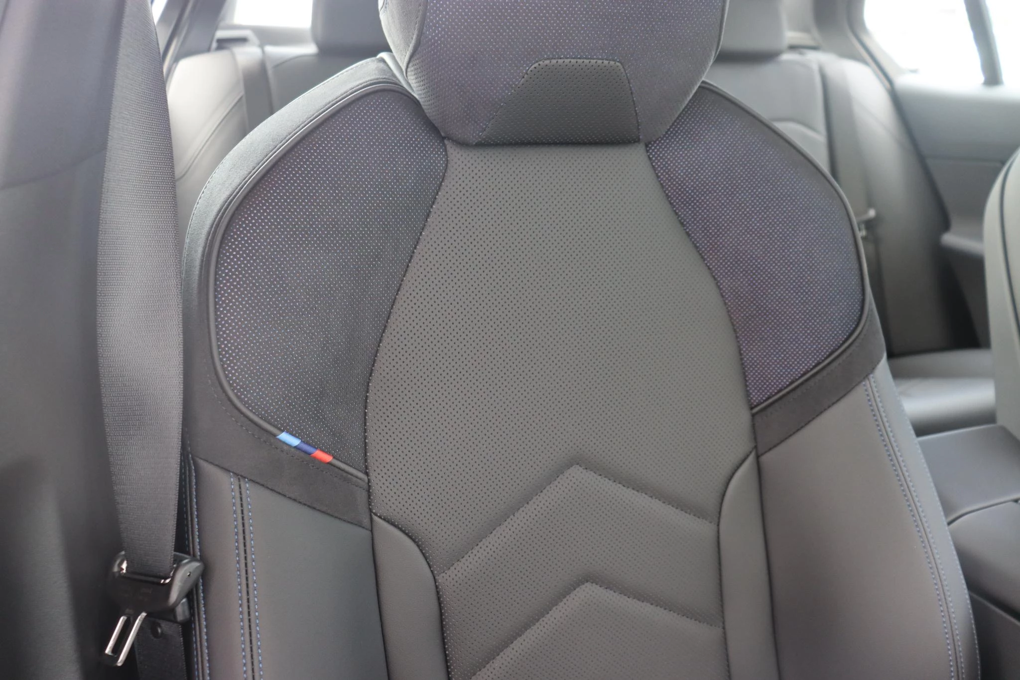 Hoofdafbeelding BMW i5