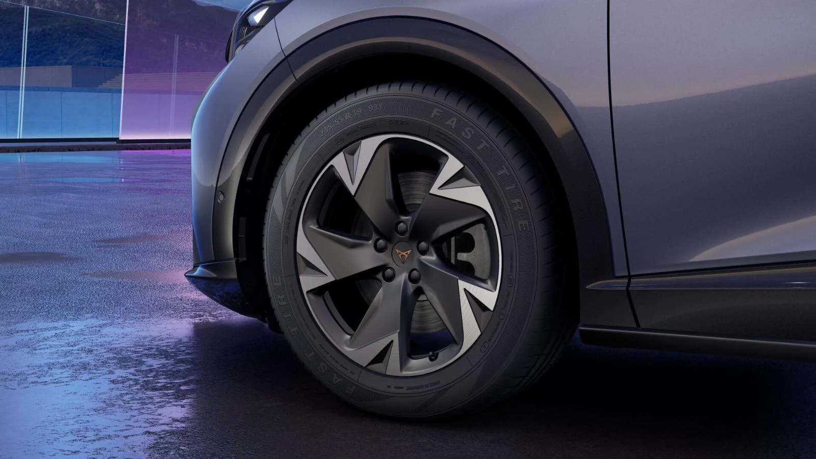 Hoofdafbeelding CUPRA Tavascan