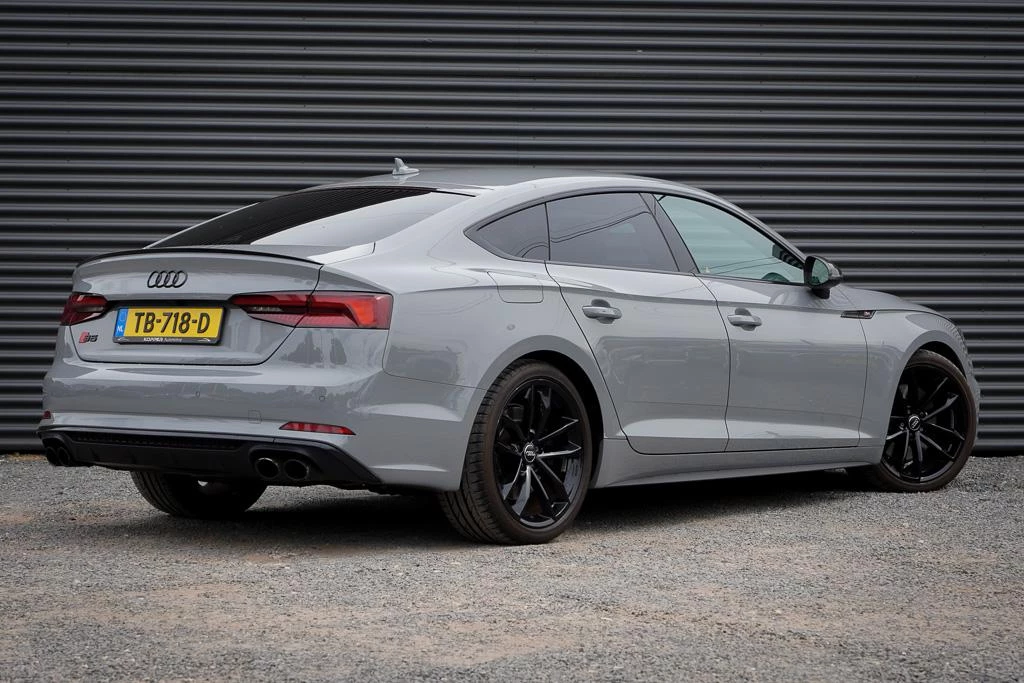 Hoofdafbeelding Audi S5