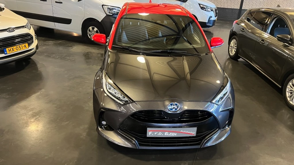 Hoofdafbeelding Toyota Yaris