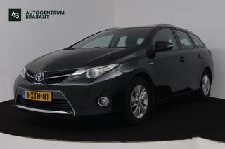 Toyota Auris 1.8 Hybrid Aspiration (ACHTERUITRIJCAMERA, NAVIGATIE, AUTOMAAT)
