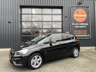 BMW 2-serie Active Tourer 225xe iPerformance Centennial Executive HUD|KEYLESS|ACC|CAMERA|GROOT-NAVIGATIE|SFEERVERLICHTING|ORIGINEEL NL