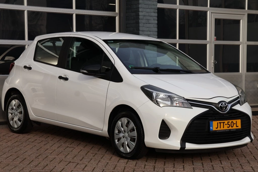 Hoofdafbeelding Toyota Yaris