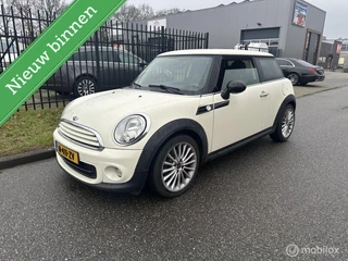 Mini Mini 1.6 One MINIMALIST goed onderhouden