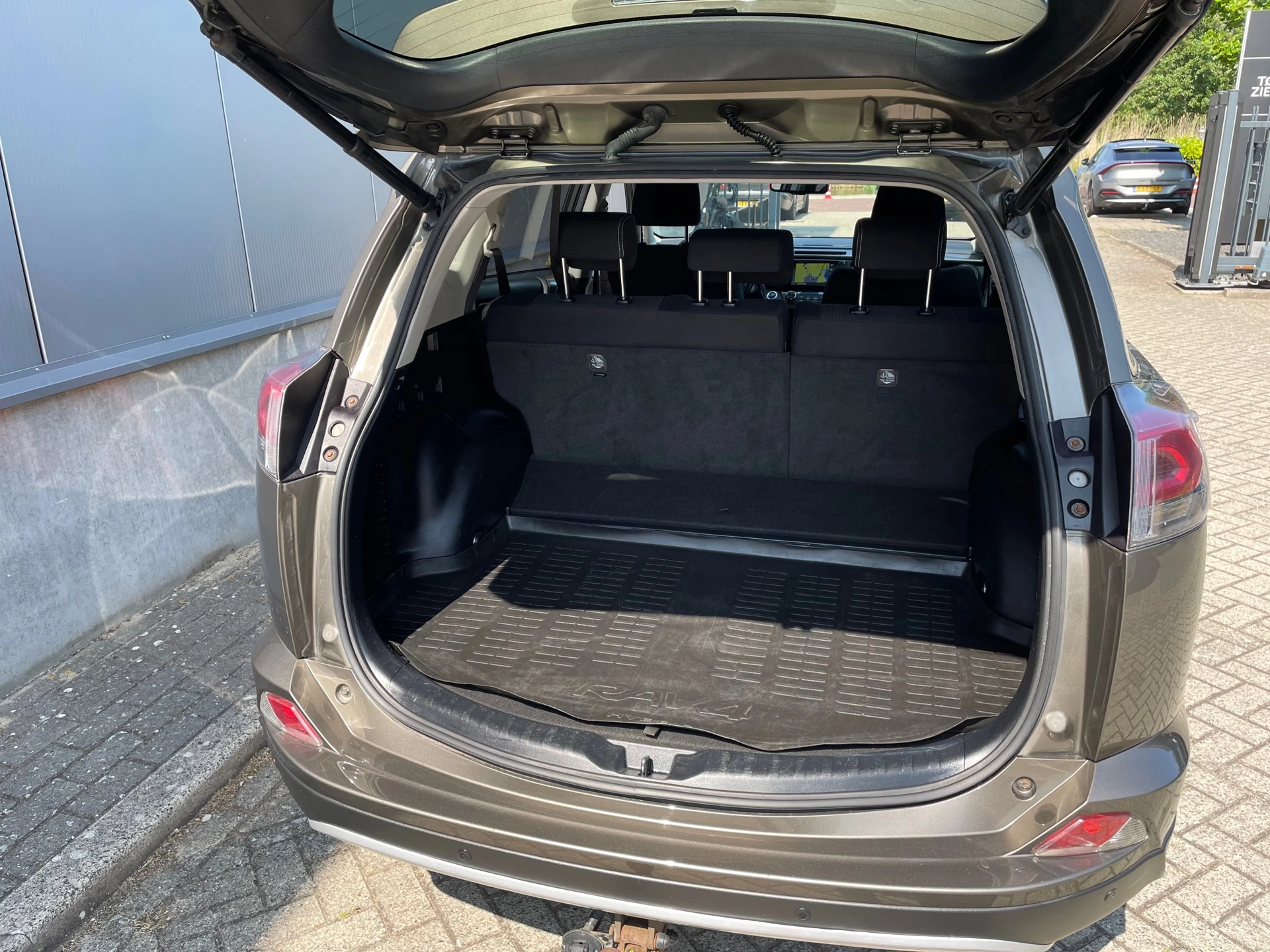 Hoofdafbeelding Toyota RAV4
