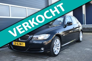 BMW 3-serie 320i Luxury Line