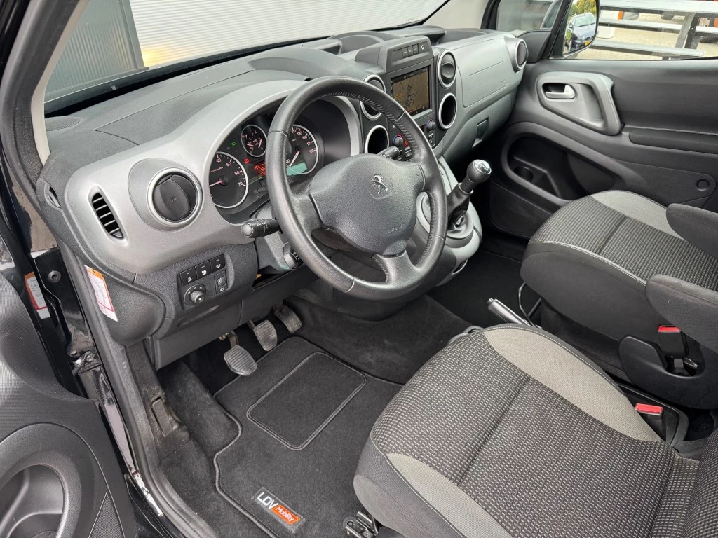 Hoofdafbeelding Peugeot Partner