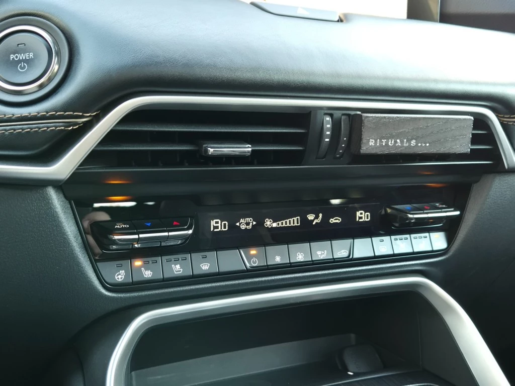 Hoofdafbeelding Mazda CX-60