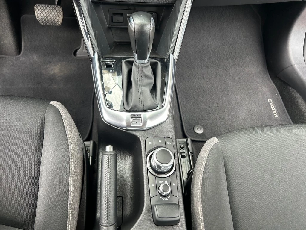 Hoofdafbeelding Mazda 2