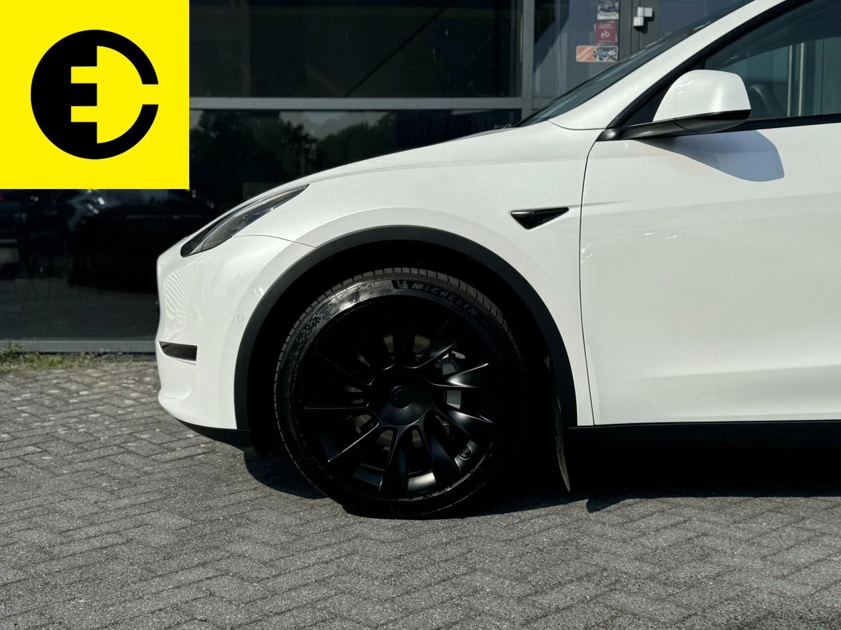 Hoofdafbeelding Tesla Model Y