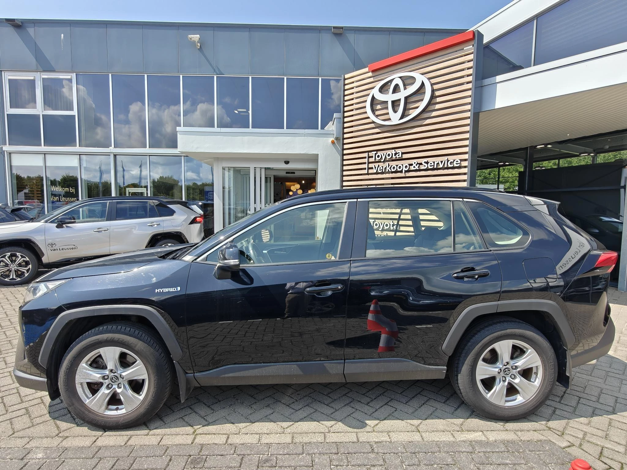 Hoofdafbeelding Toyota RAV4