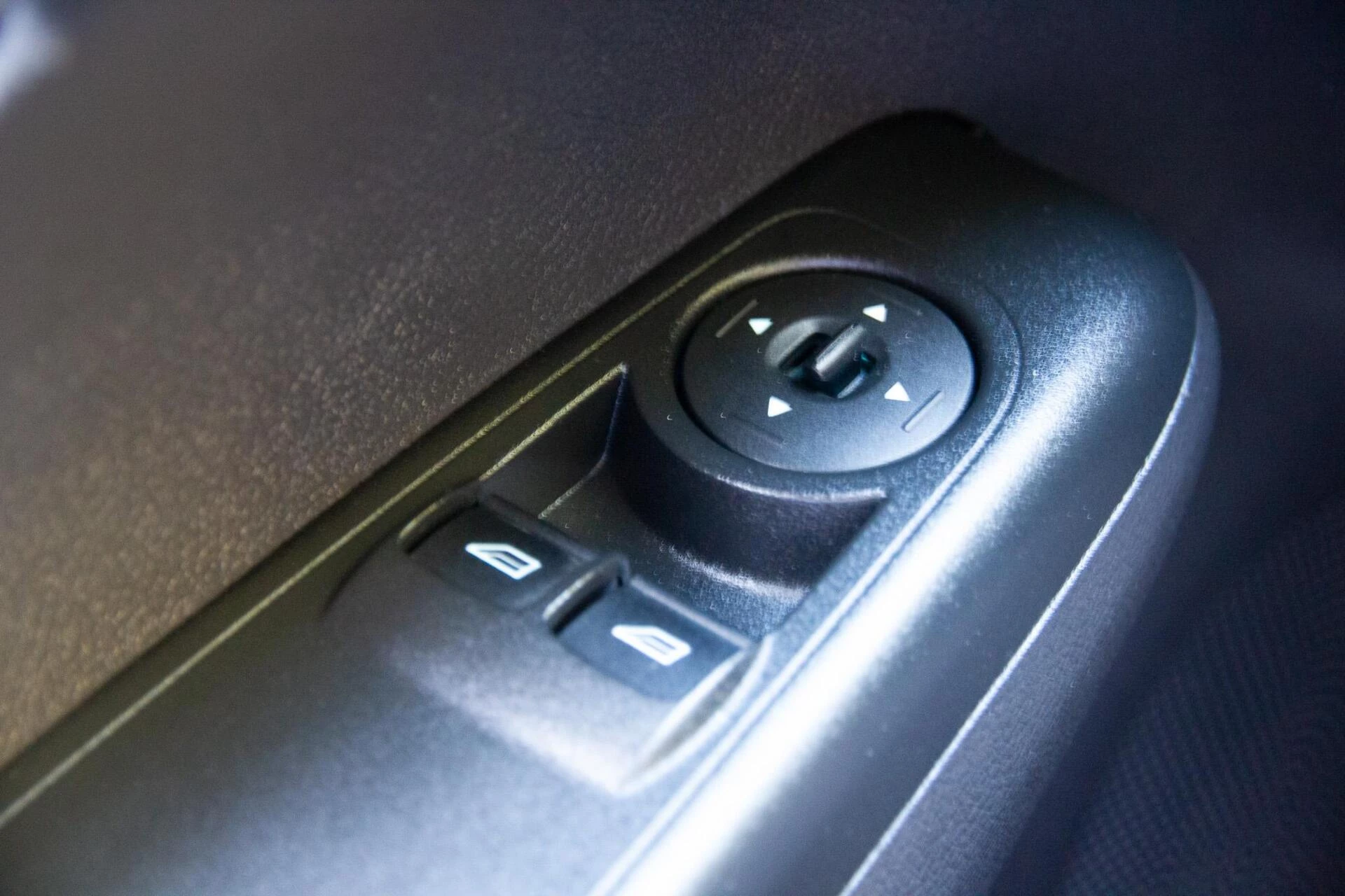 Hoofdafbeelding Ford Transit Courier