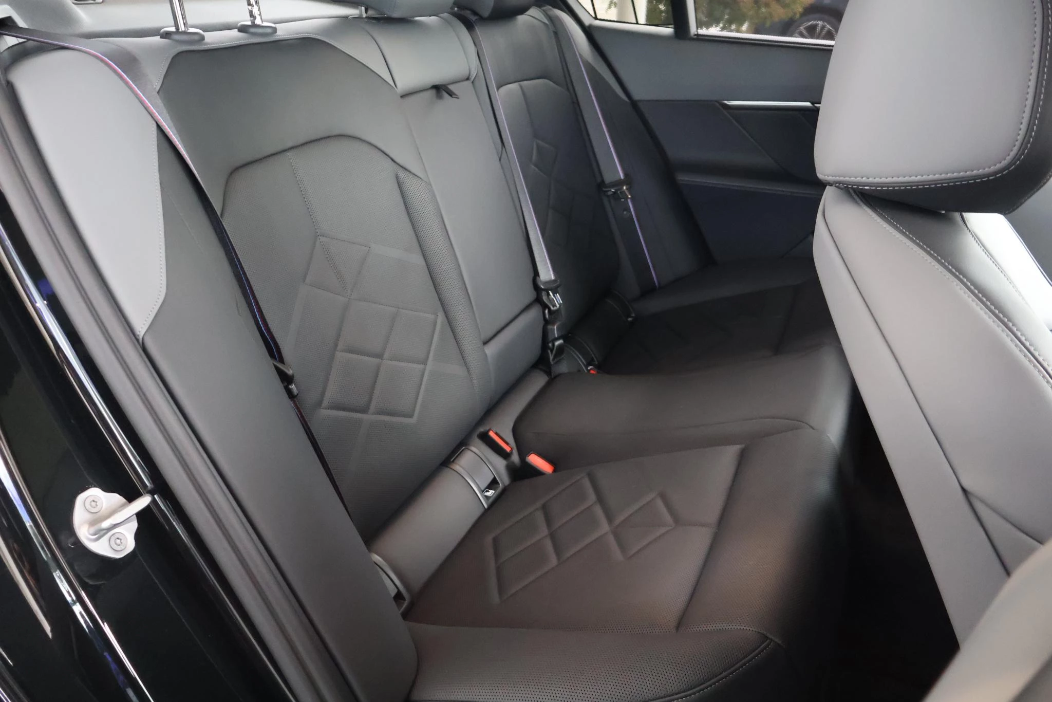 Hoofdafbeelding BMW i5