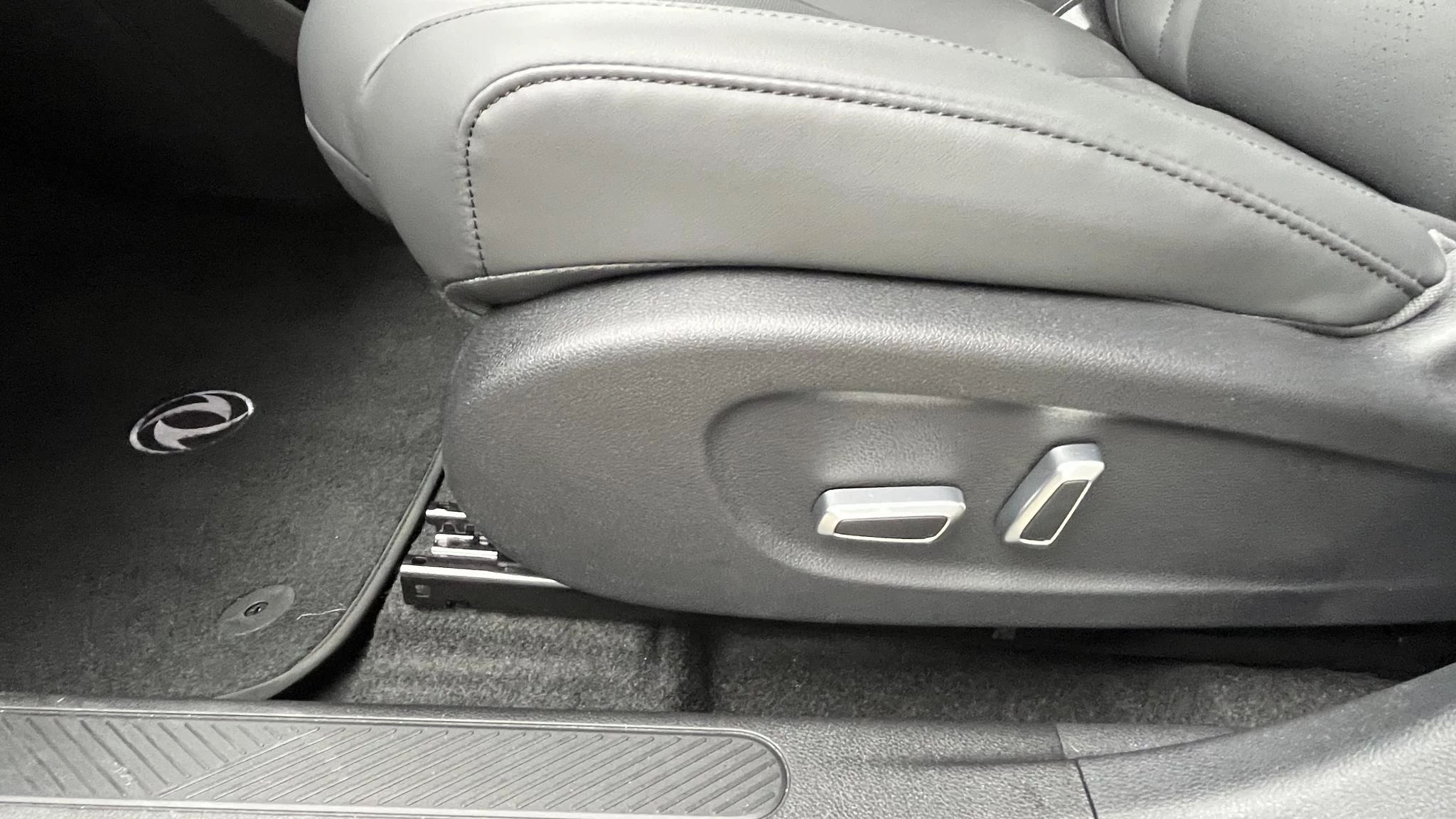 Hoofdafbeelding Dongfeng Box