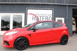 Ford Fiesta 1.0 Ecob ST-line Red Edition